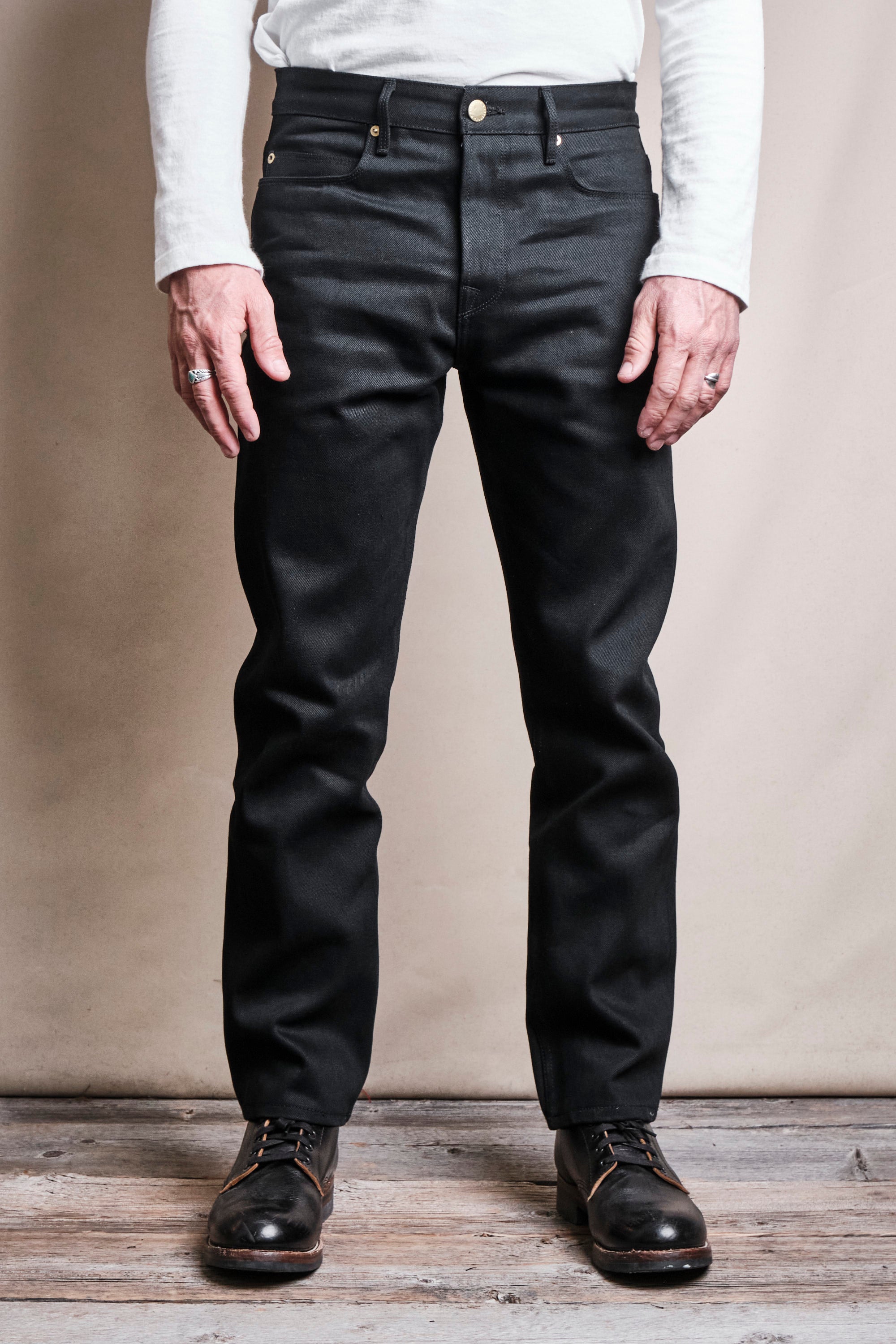 Portola Taper | 15.75 Ounce Black Denim