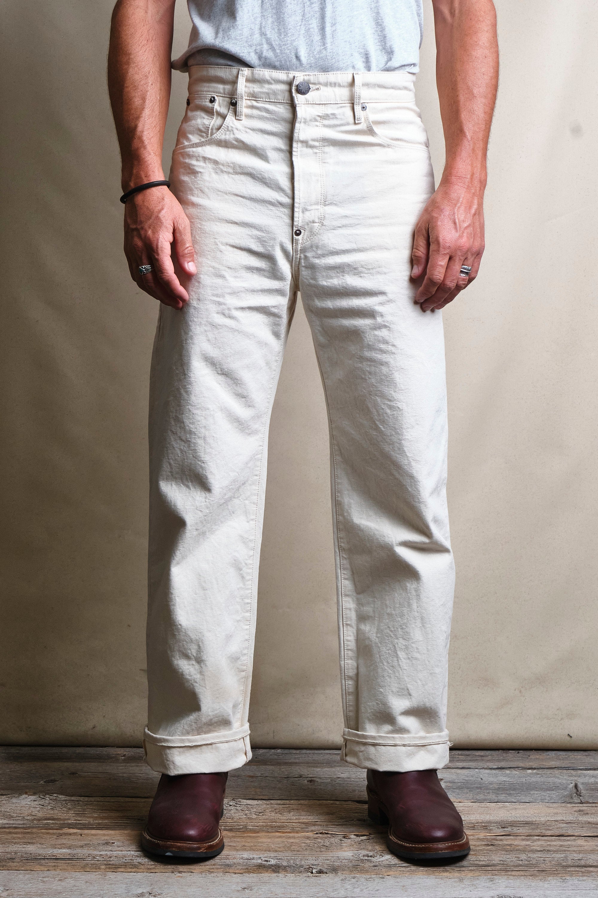 Modesto Buckleback 11 Ounce Natural Canvas