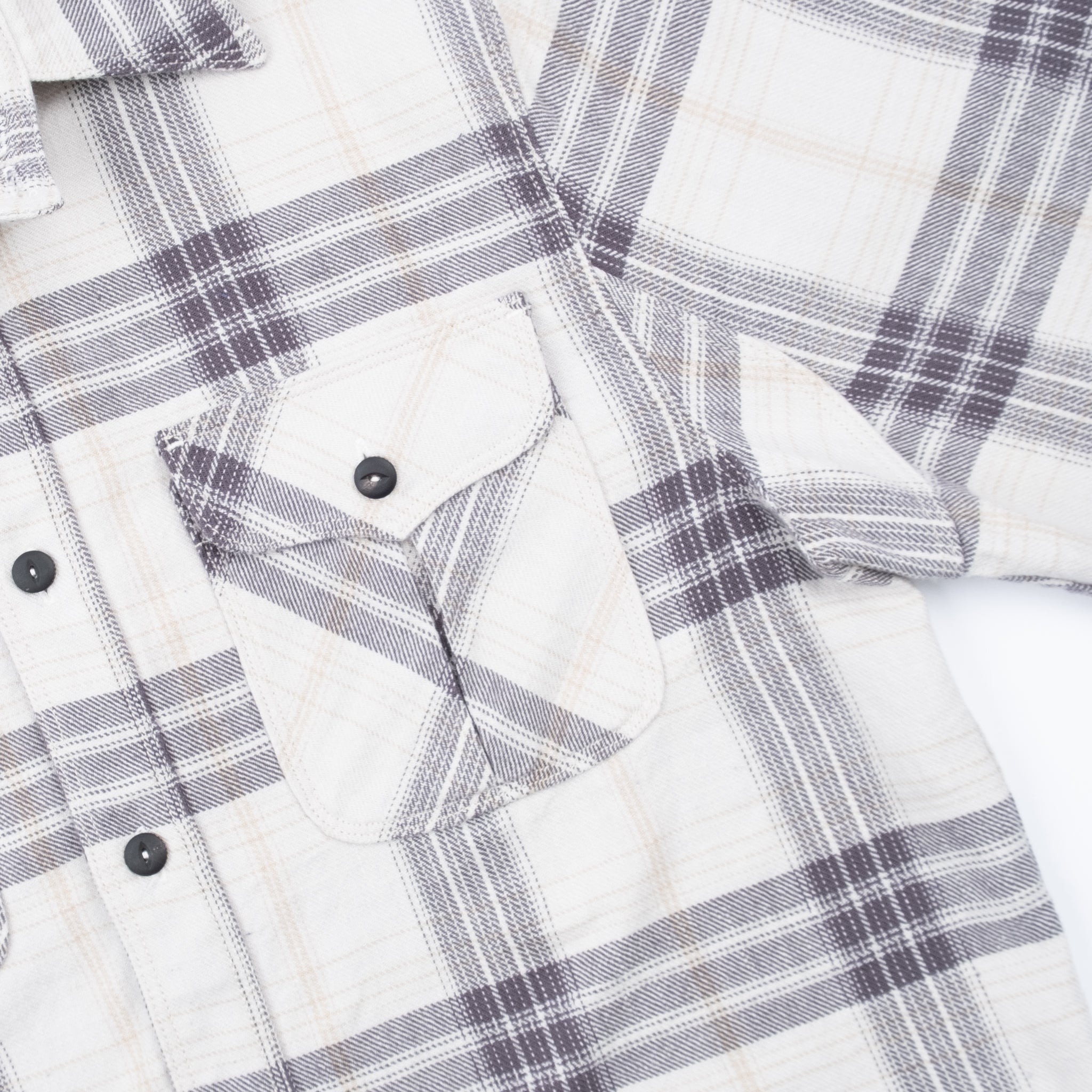 Currant Pale Wing Plaid
