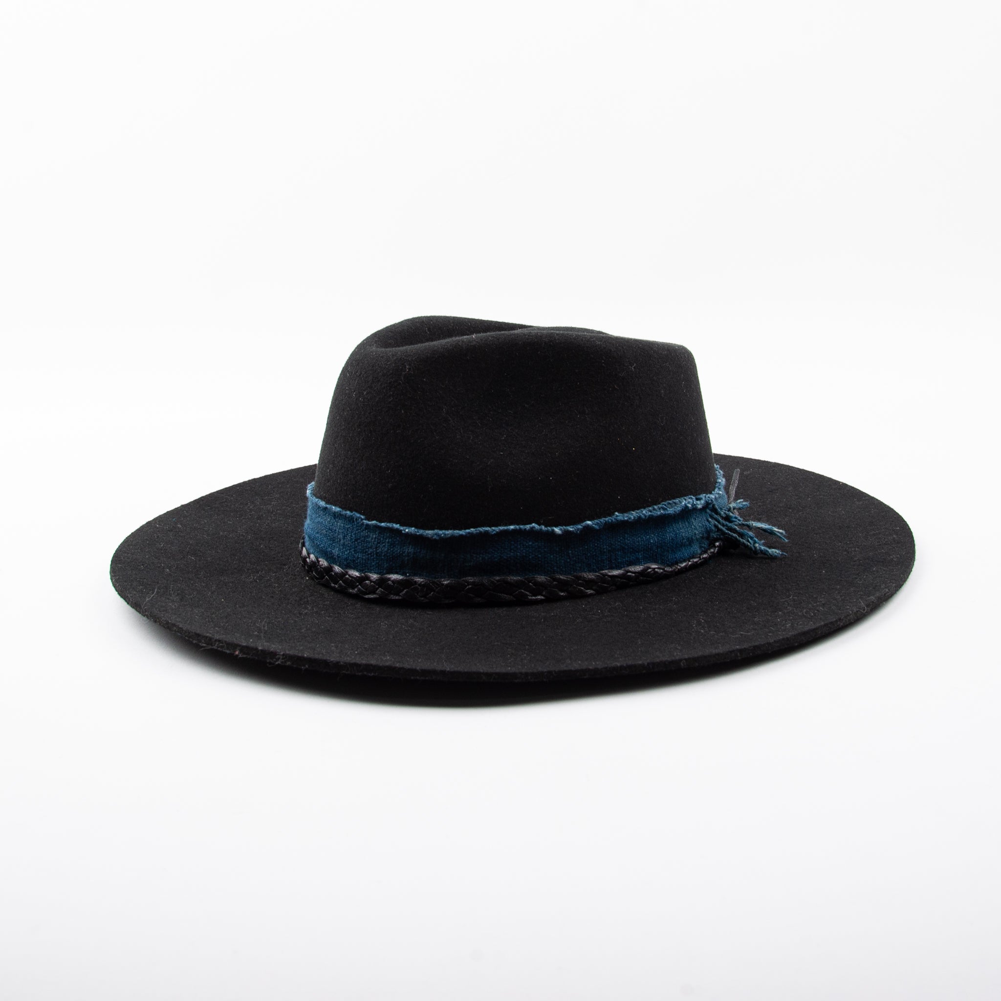 Hampui Teardop Hat <span> Black <span>