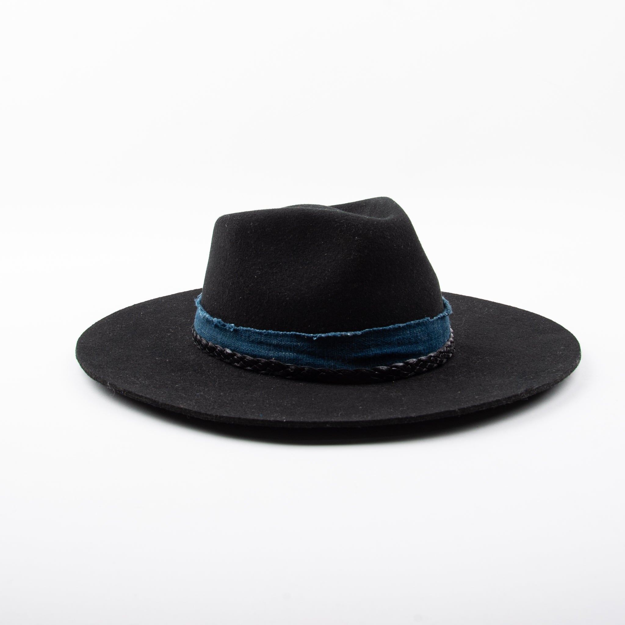 Hampui Teardop Hat <span> Black <span>