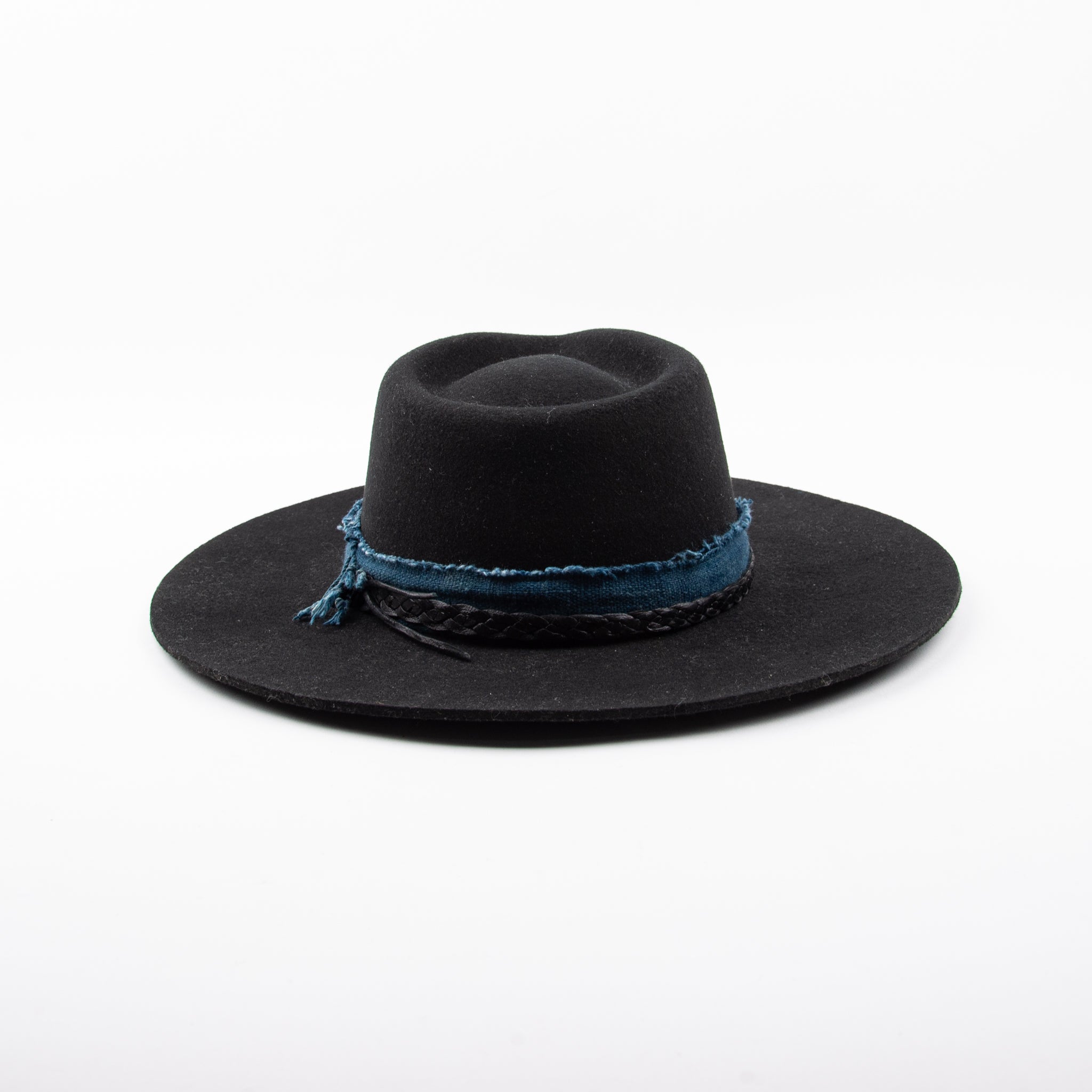 Hampui Teardop Hat <span> Black <span>