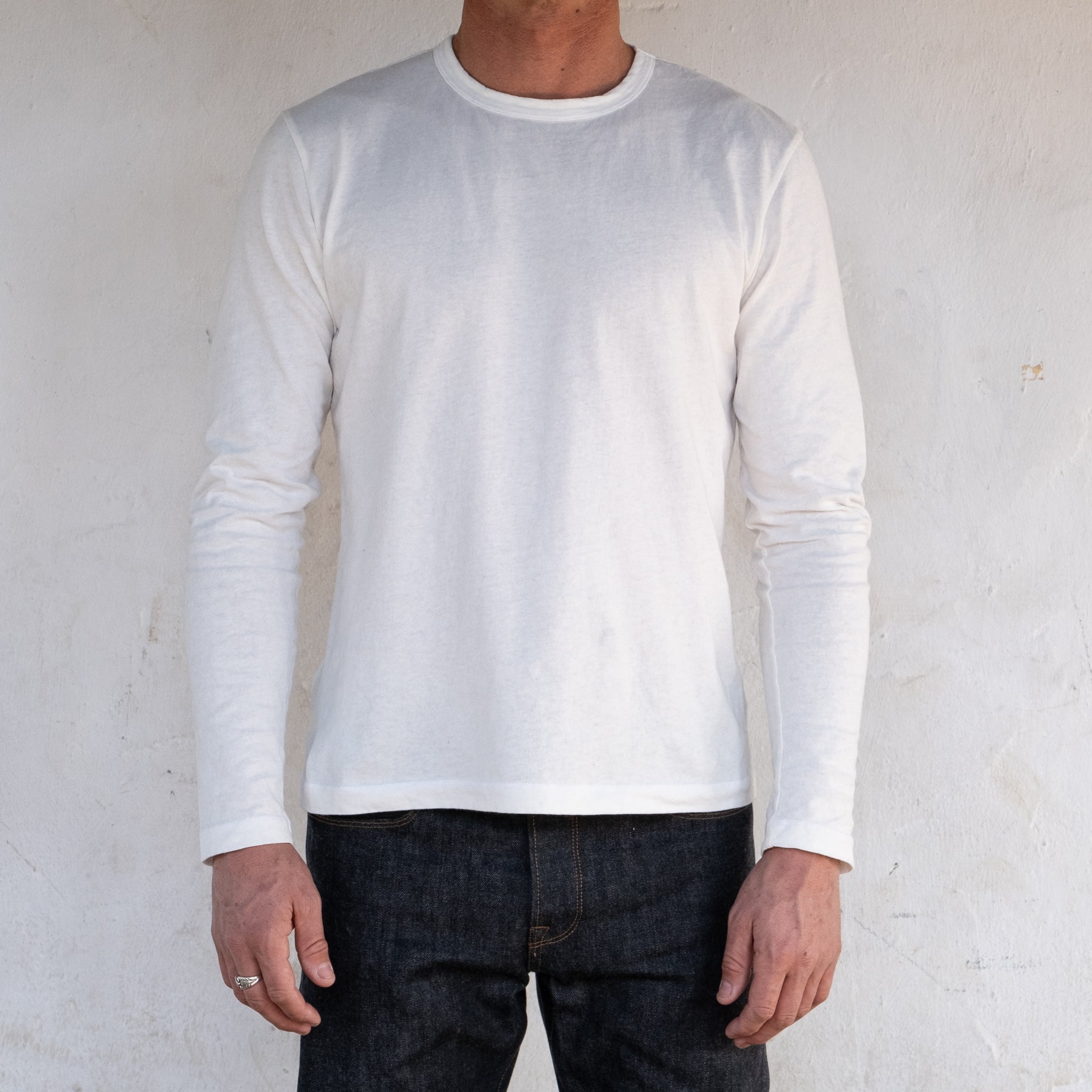 9 Ounce T-Shirt L/S <span> White </span>