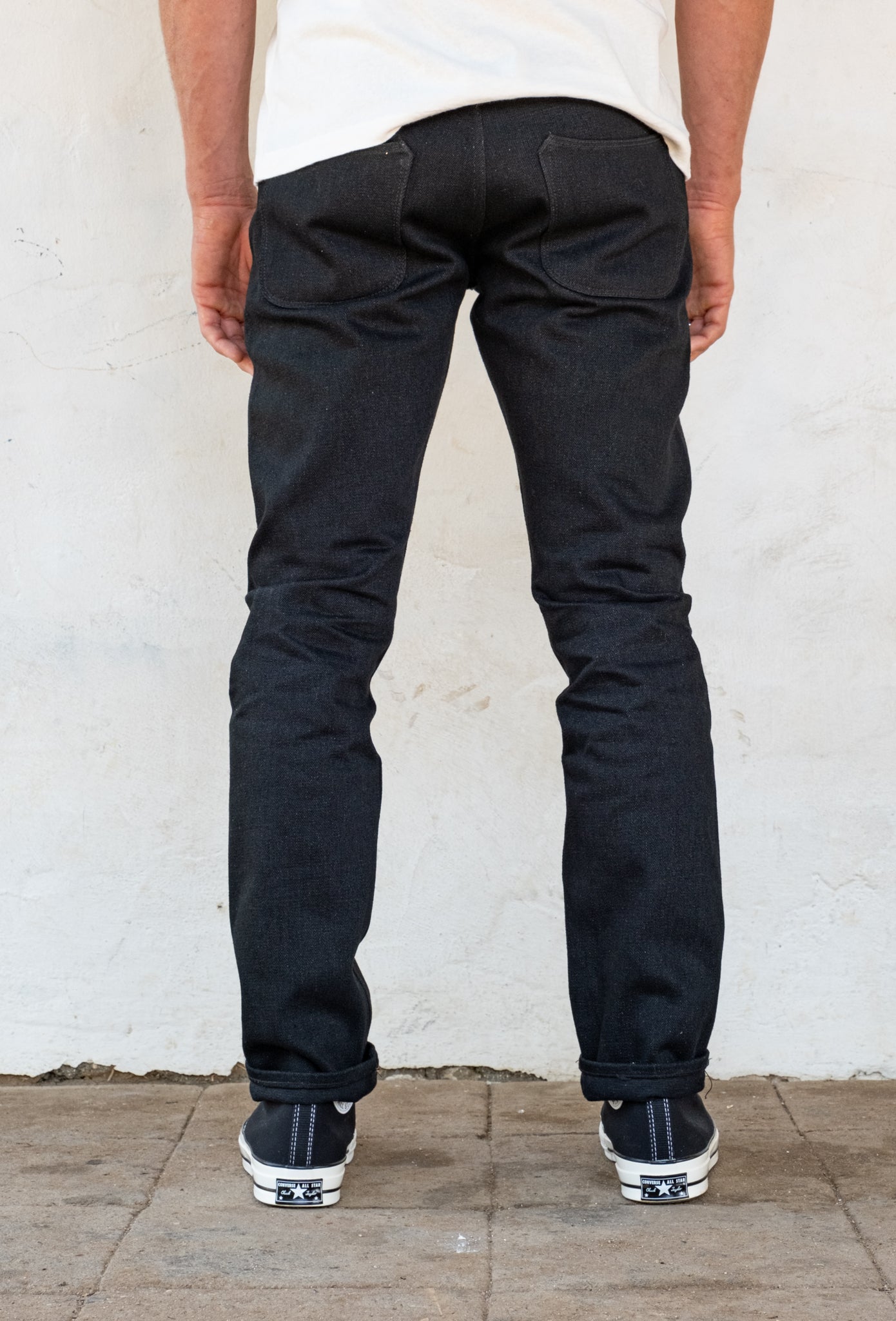 Avila Slim Taper <span> 17 ounce Black Denim</span>