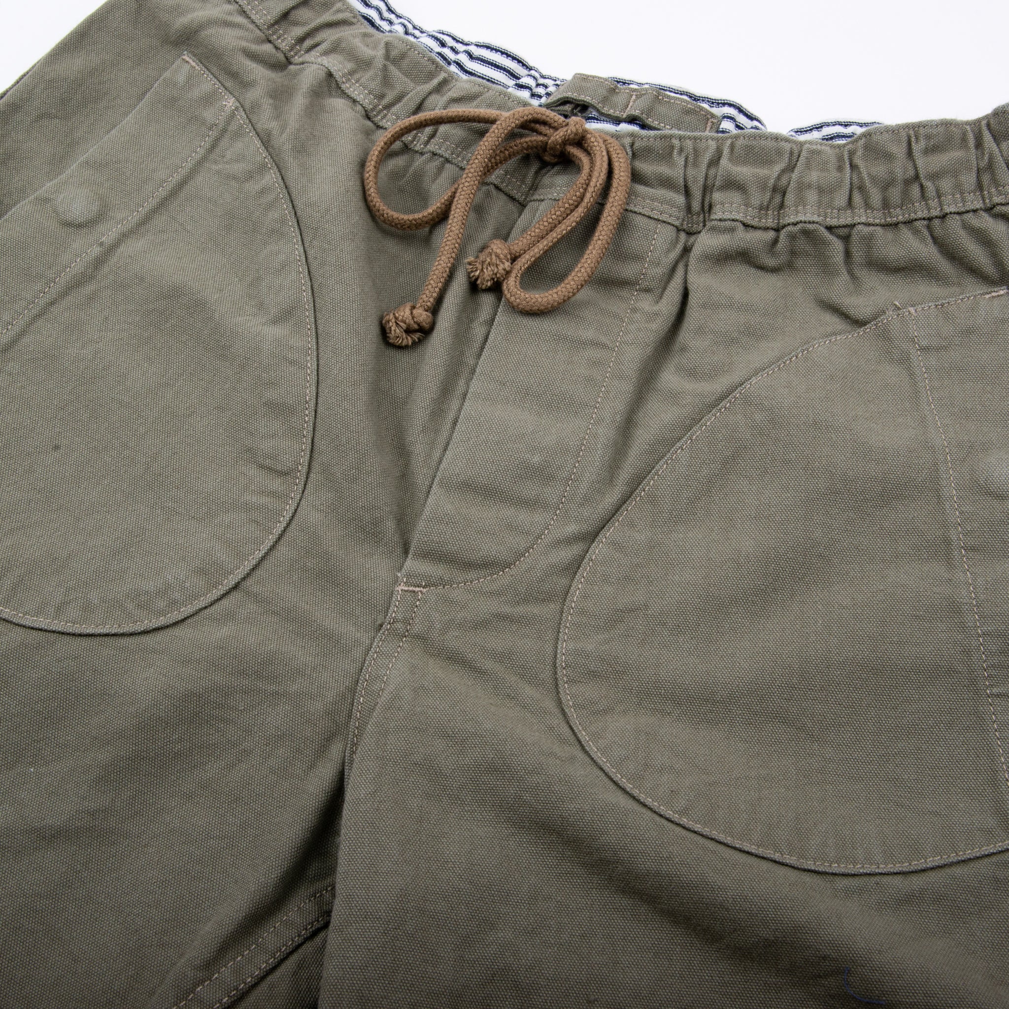 Deck Short Olive