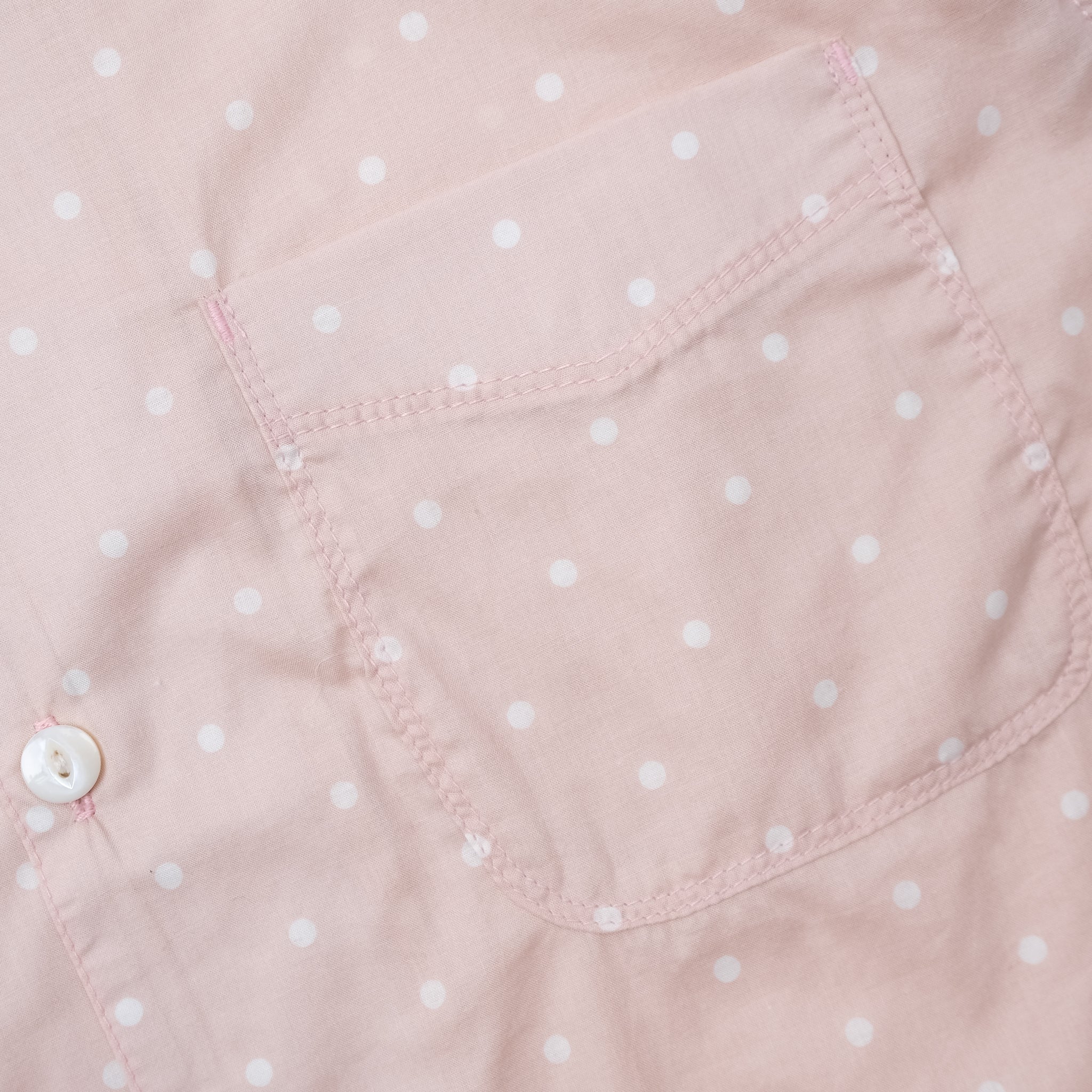 Hawaiian <span> Pink Polkadot </span>