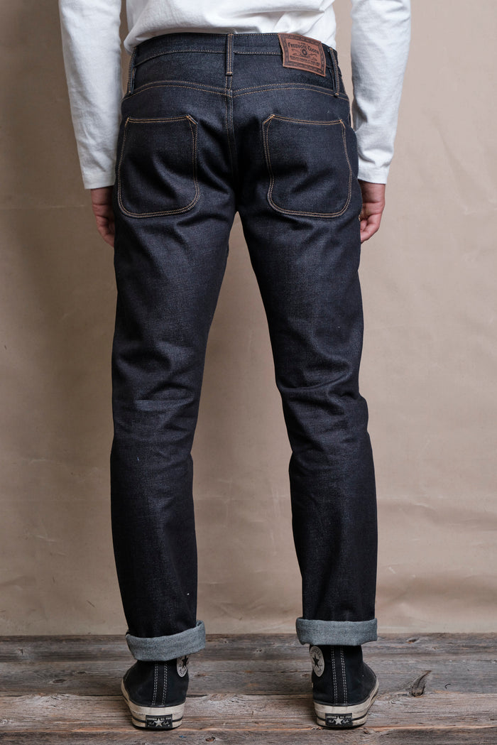 Avila Slim Taper | 14.50 Ounce Kaihara Denim