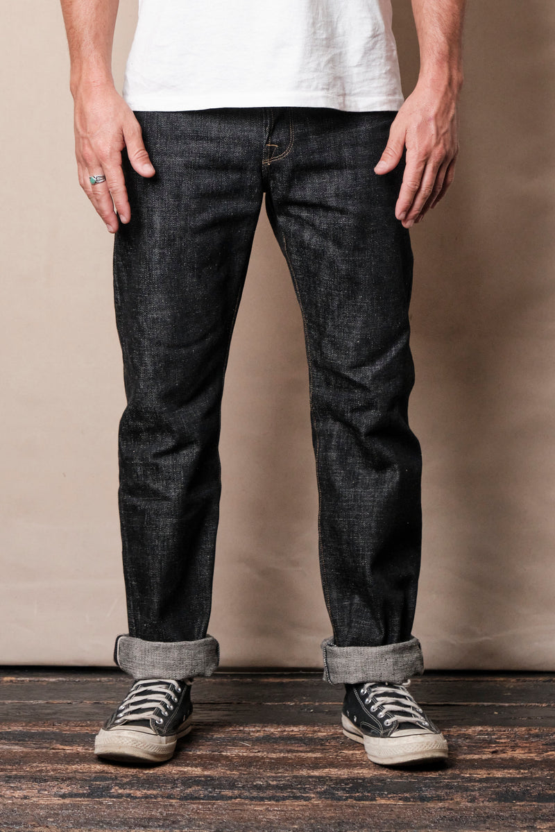 Freenote Cloth Belford Straight in 14.5 Ounce Kaihara Denim - Earl's  Authentics