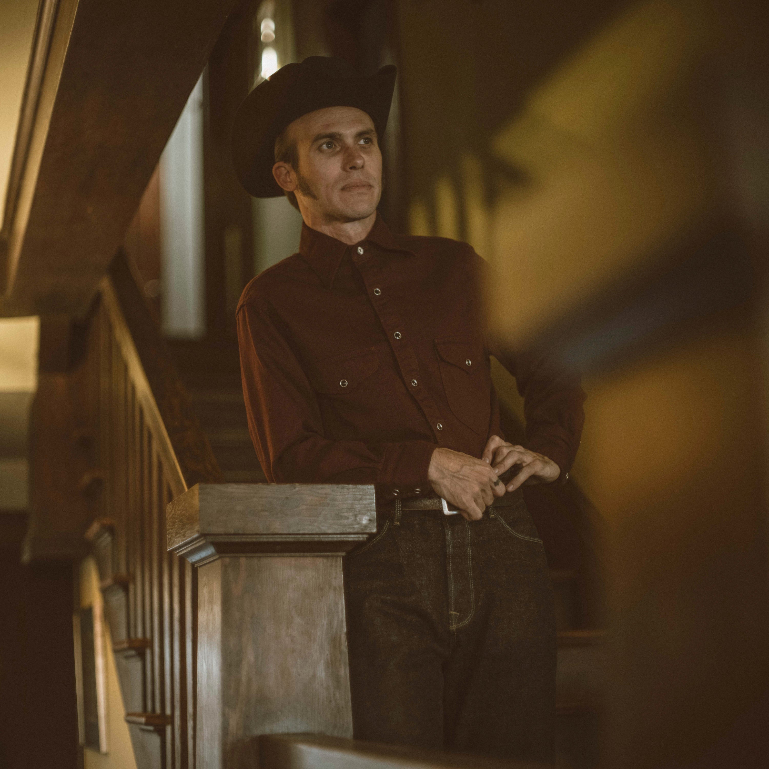 reddish brown コットンシャツ Bodie | Burgundy Twill