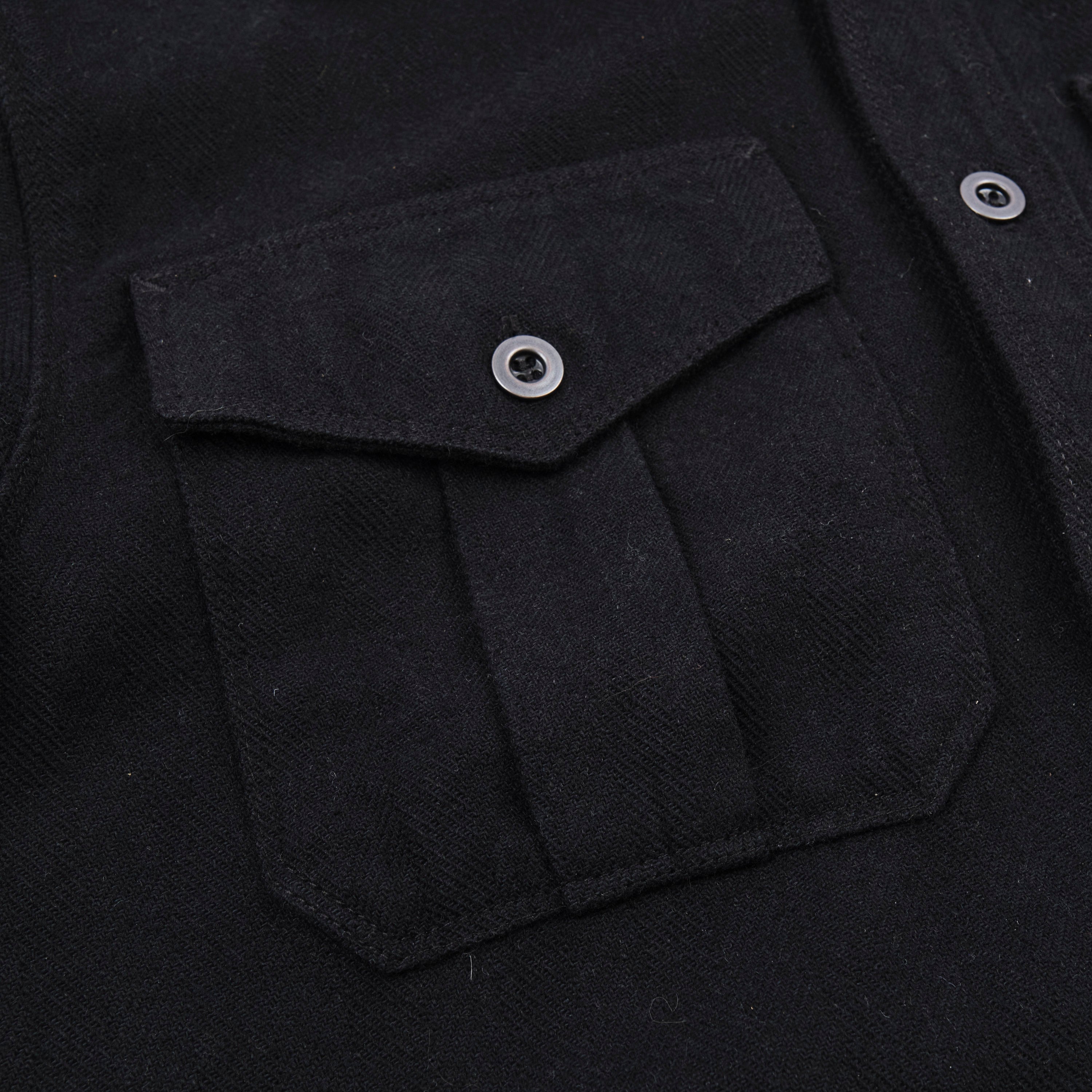 Kamas Black Wool