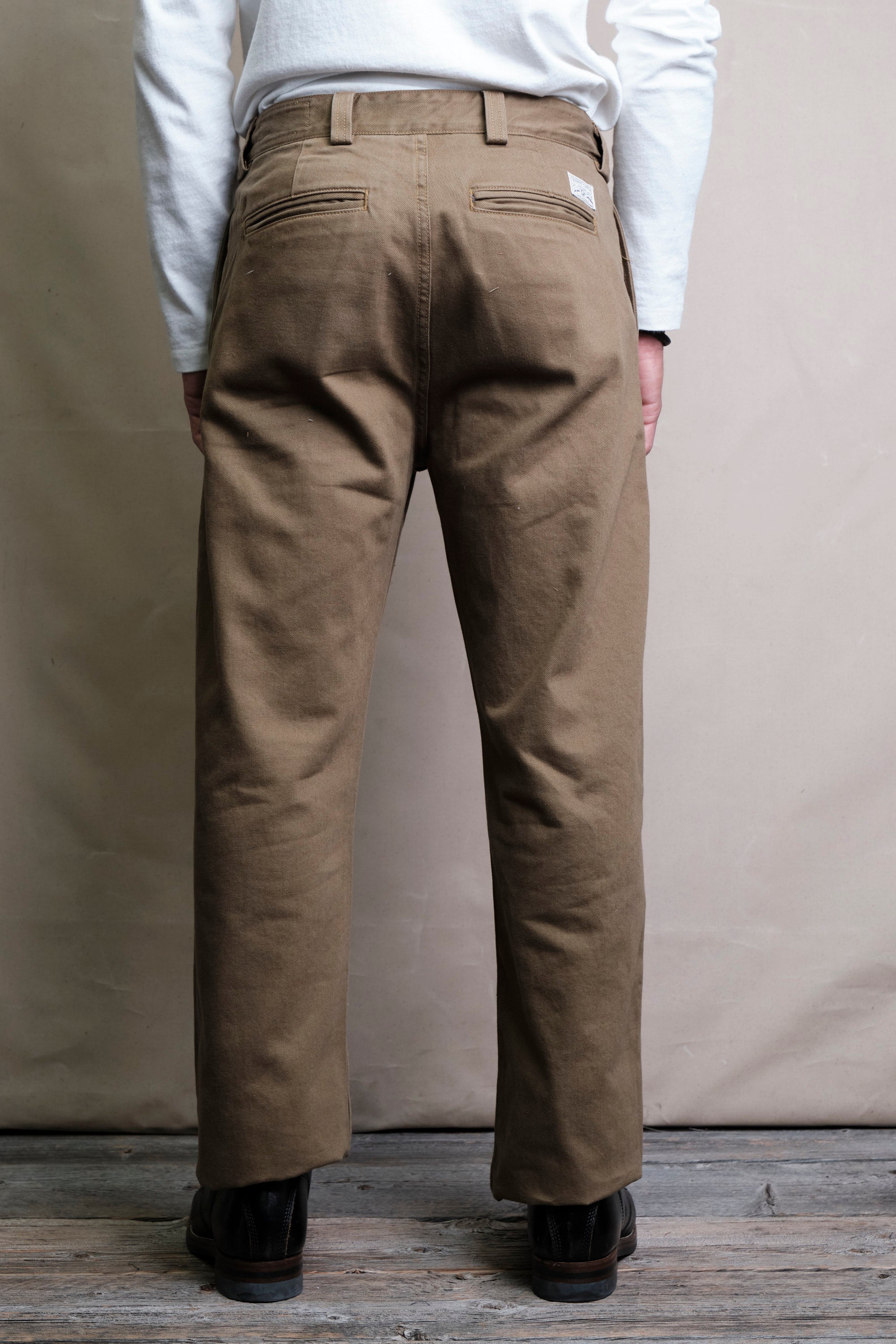 Shifter Pant Khaki