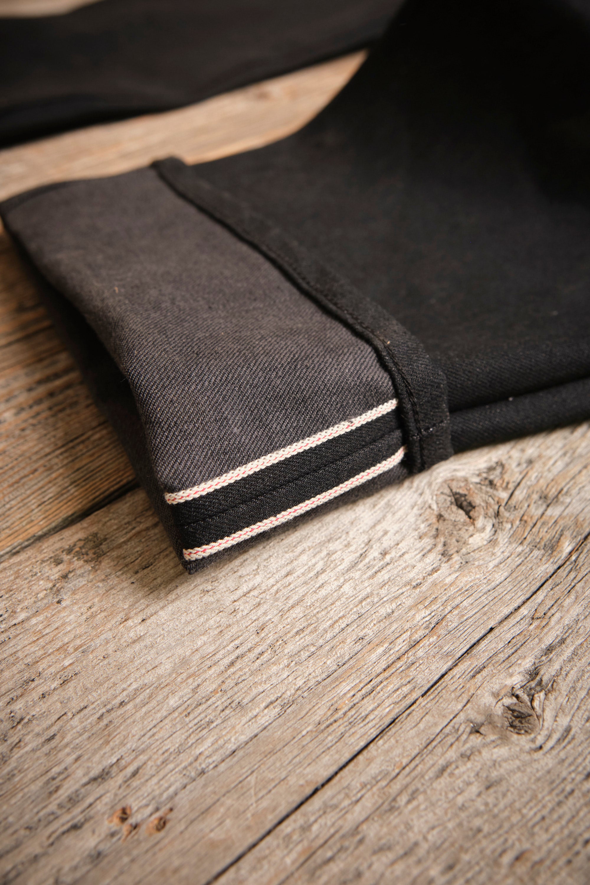 Modesto 14.25 Ounce Black Grey Denim