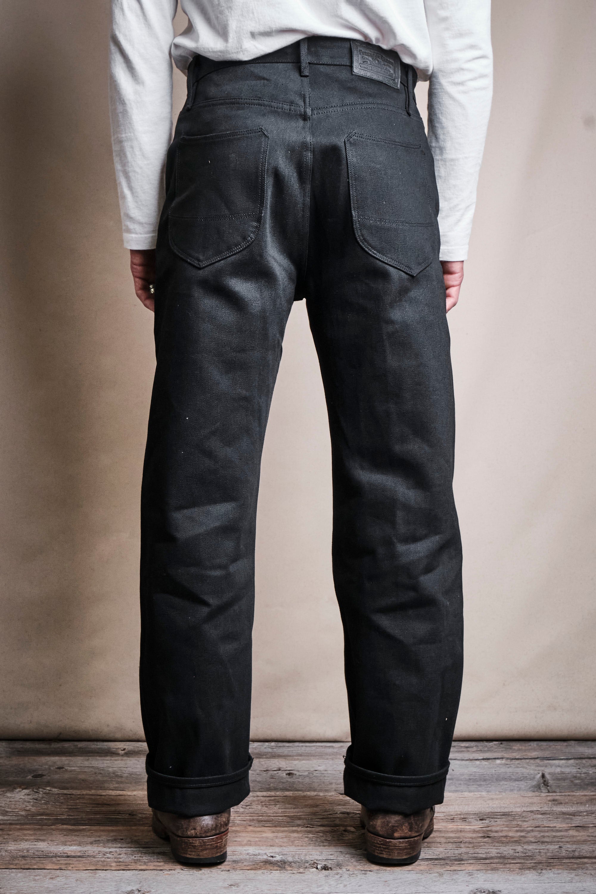 Modesto Straight | 15.75 Ounce Black Denim