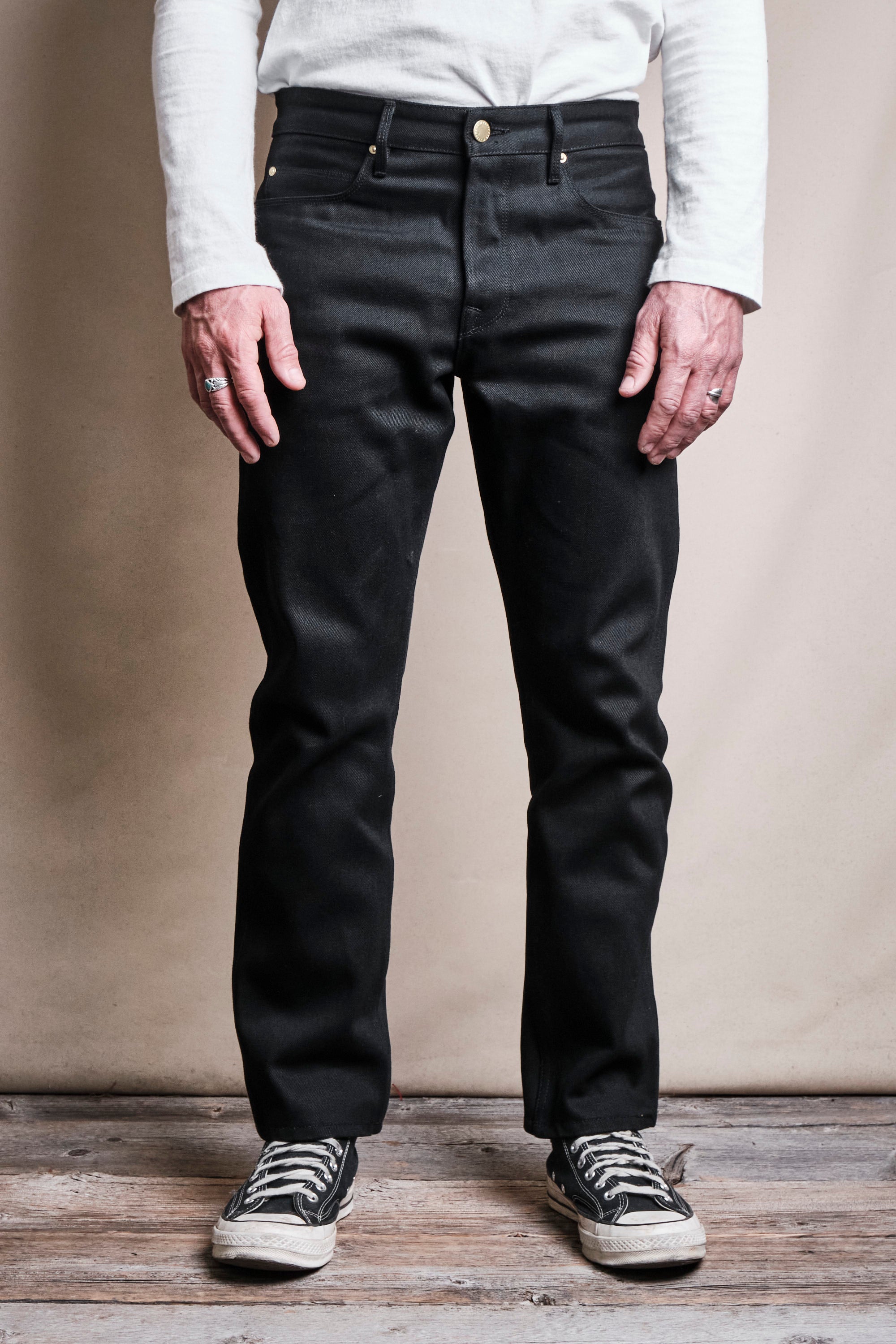 Rios | 15.75 Ounce Black Denim