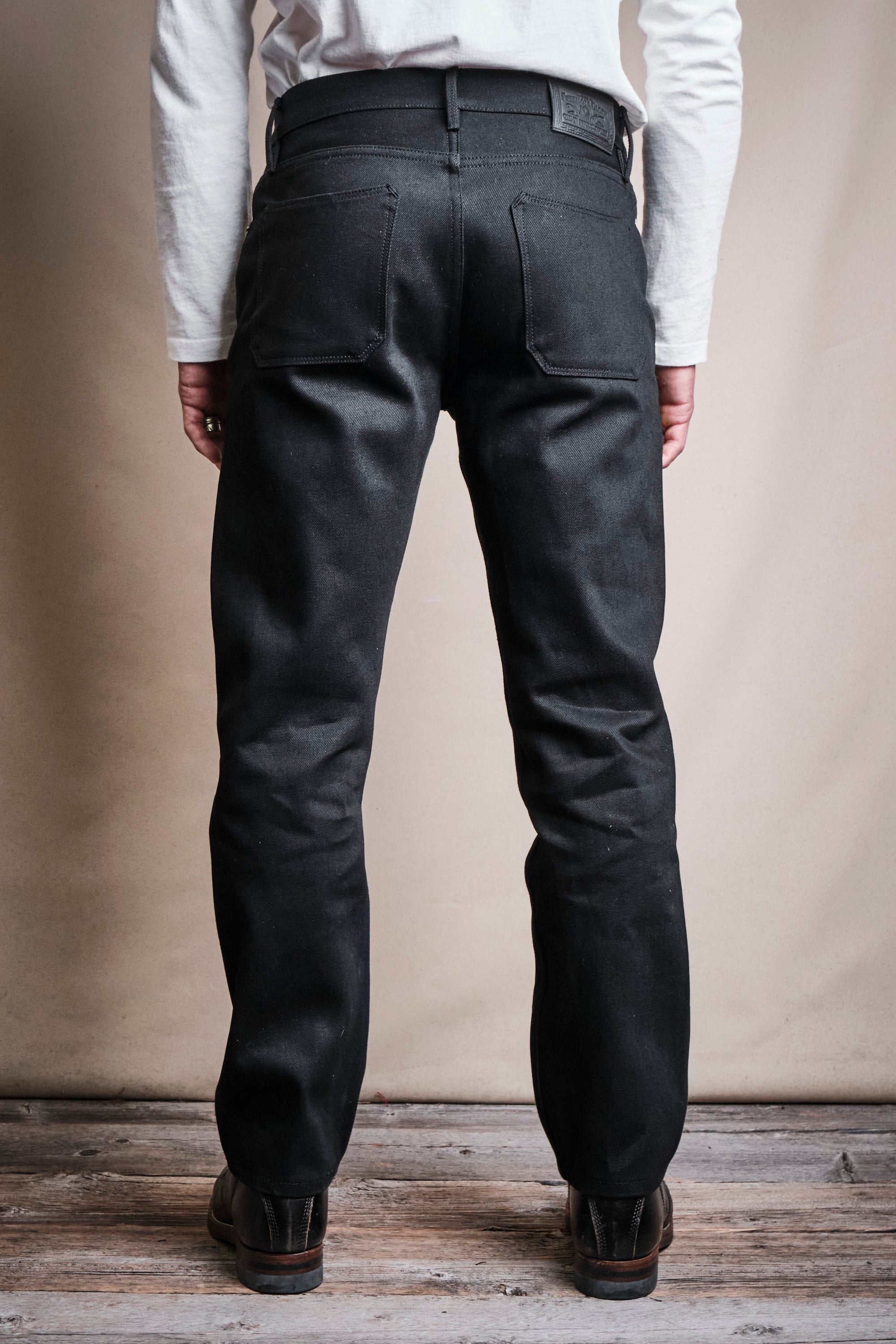 Portola Classic Taper 15.75 Ounce Black Denim