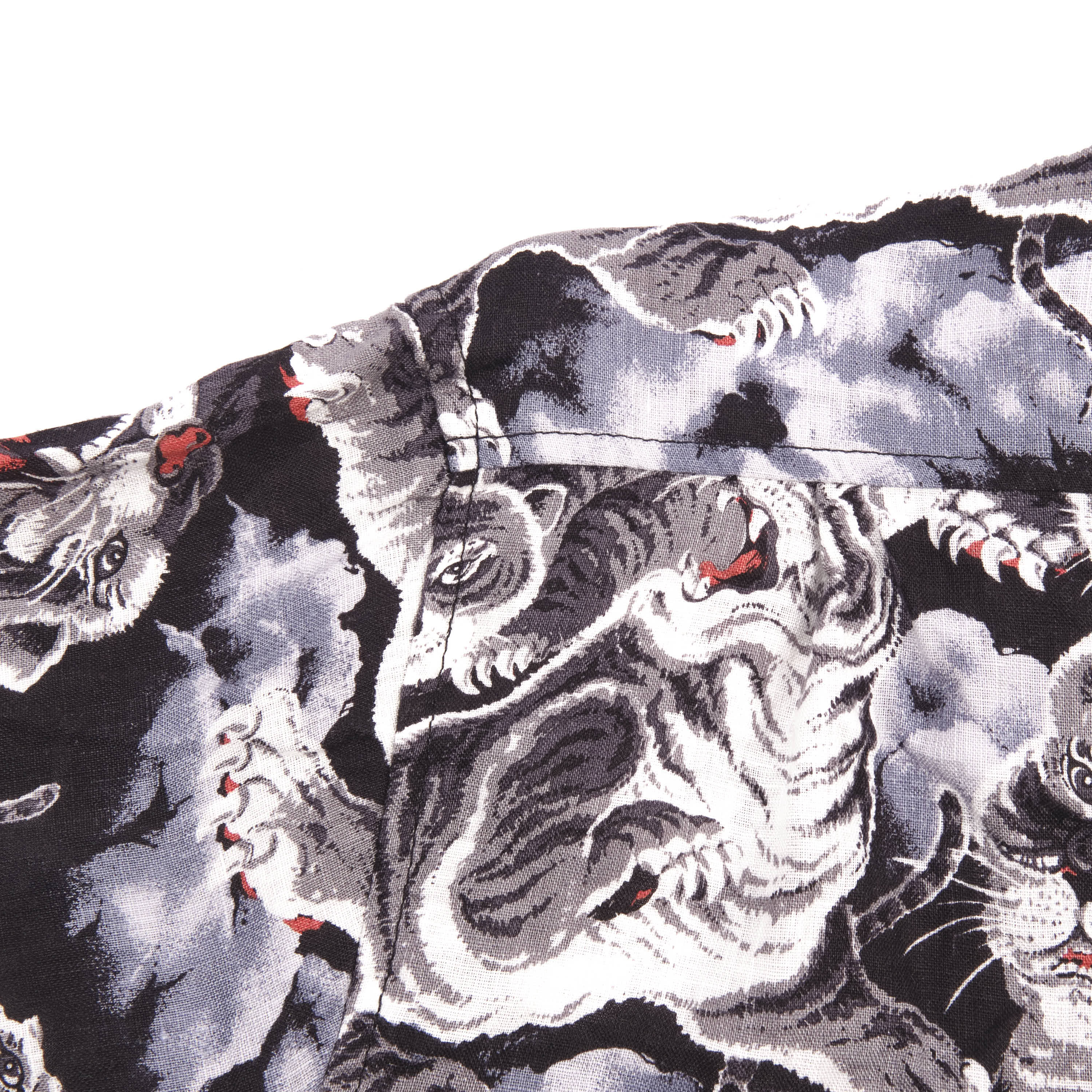 Hawaiian | Black Tigers