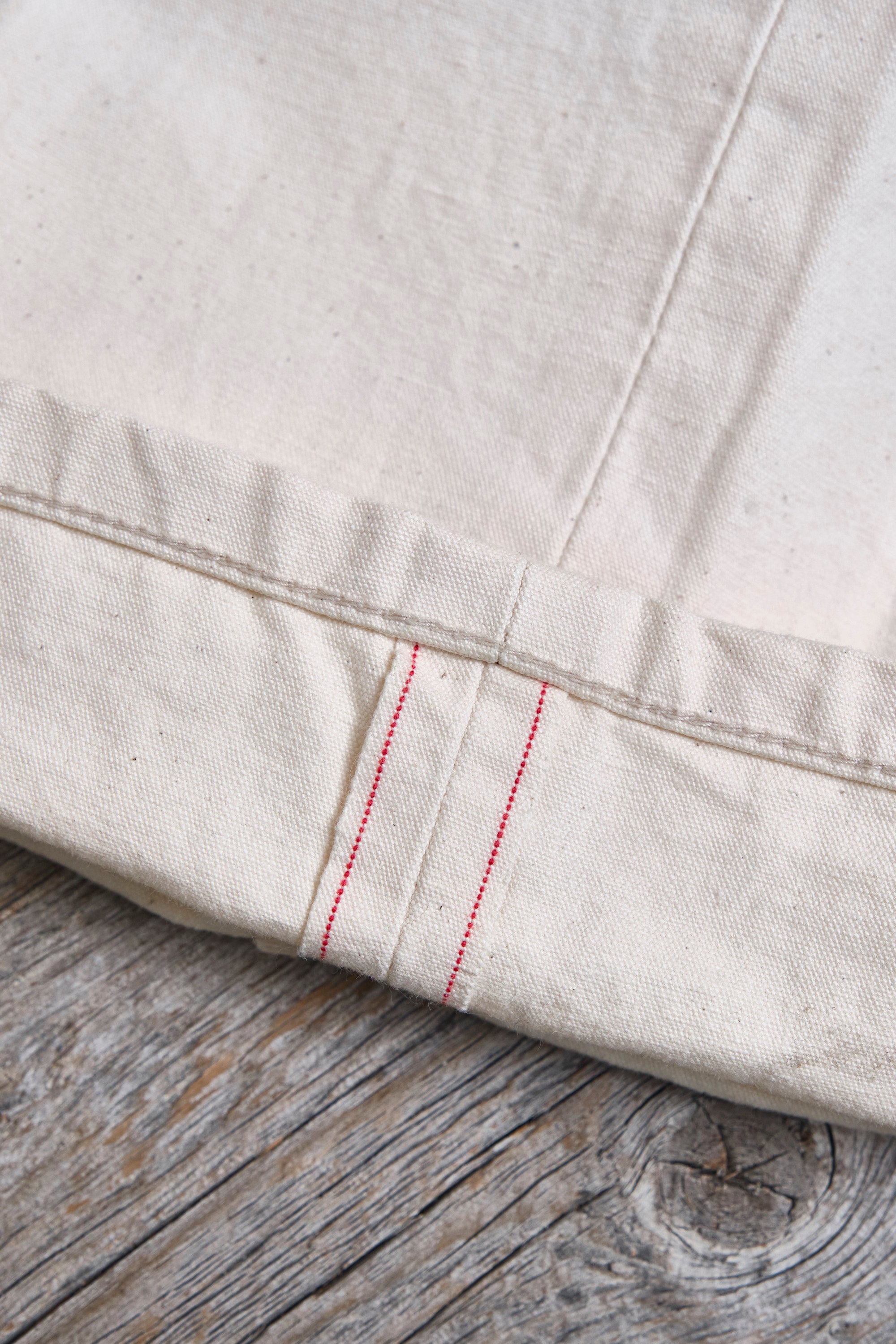 Modesto Buckleback 11 Ounce Natural Canvas