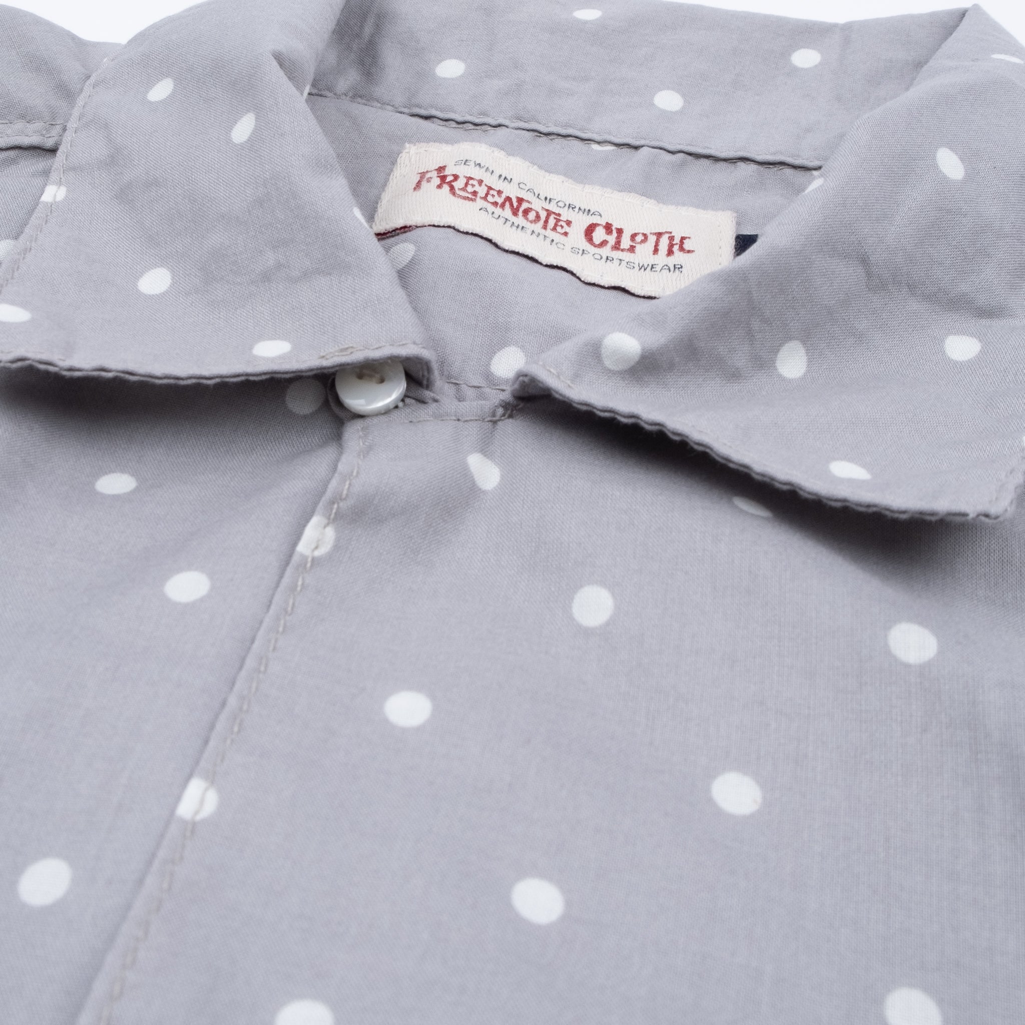 Hawaiian Grey Polkadot